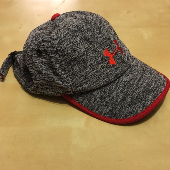 Under Armour Compression Cap - Picture 2 of 11